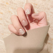 Light khaki smudge false nails - Angel's Dream