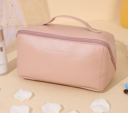 All-in-1 Makeup Bag - Angel's Dream