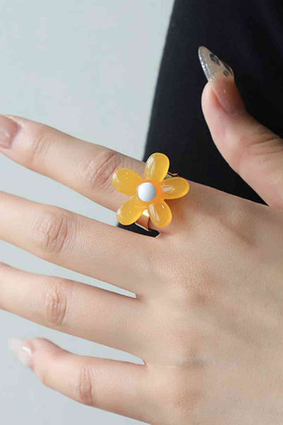 Flower Shape Resin Ring - Angel's Dream